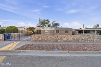 /international/us/4873-mcgregor-drive-el-paso-tx-110107777408/