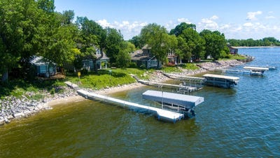 /international/us/214-a-n-lake-drive-castlewood-sd-110107779410/