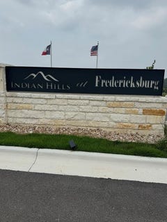 /international/us/badger-ridge-rd-fredericksburg-tx-110092206814/
