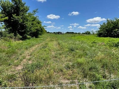 /international/us/indianapolis-road-osawatomie-ks-110100769953/