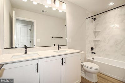 /international/us/homesite-2g-0010-wennington-street-middle-river-md-110099043998/