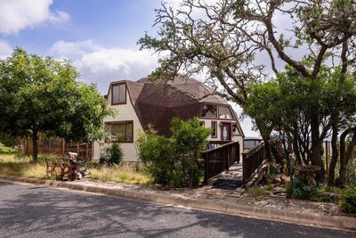 /international/us/317-loma-vista-dr-kerrville-tx-110101009723/