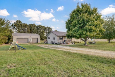 /international/us/97-concord-drive-marshfield-mo-110108229550/