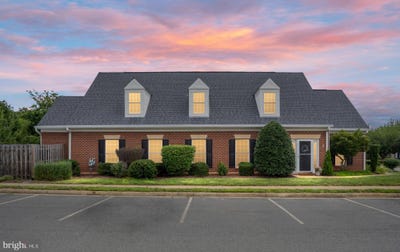 /international/us/11200-n-scottwood-lane-fredericksburg-va-110100866602/