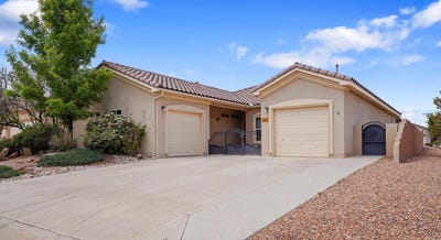 /international/us/1047-prairie-zinnia-drive-bernalillo-nm-110099159376/?lang=en