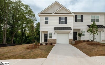 /international/us/124-selton-place-taylors-sc-110107477690/
