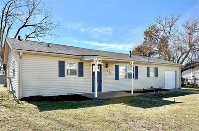 /international/us/203-e-green-street-meeker-ok-110105781830/