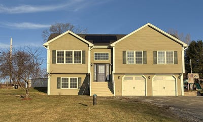 /international/us/14-andbron-road-fairfax-vt-110104264943/