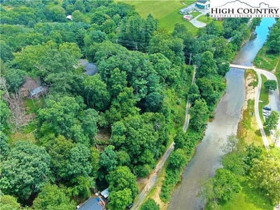 /international/us/tbd-new-river-heights-drive-boone-nc-110101260074/?lang=zh-tw