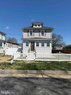 /international/us/330-w-peach-street-vineland-nj-110104950136/