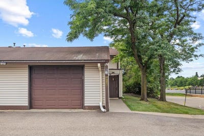 /international/us/7403-142nd-street-court-apple-valley-mn-110101500748/?lang=en
