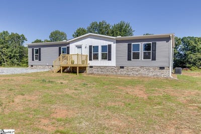 /international/us/101-garnet-lane-easley-sc-110108537722/
