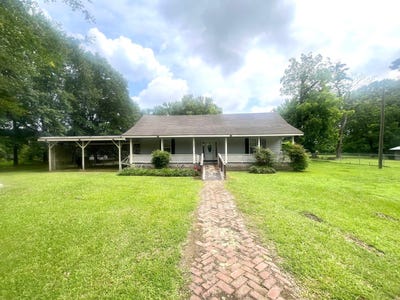 /international/us/304-east-church-street-duck-hill-ms-110101425029/