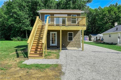 /international/us/9663-berlin-heights-drive-deerfield-oh-110101219809/