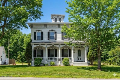 /international/us/392-gurn-springs-road-gansevoort-ny-110106735917/