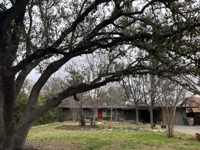 /international/us/2539-twohig-ave-san-angelo-tx-110096954320/