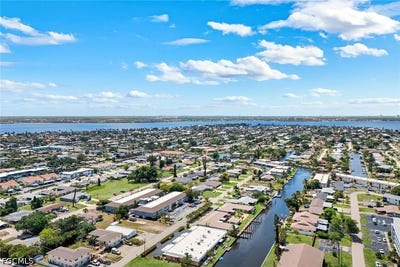/international/us/4905-viceroy-street-cape-coral-fl-110120772565/