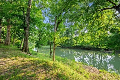 /international/us/271-river-west-lane-broken-bow-ok-110099959138/