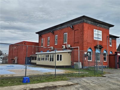 /international/us/755-lansing-street-utica-ny-110098762503/
