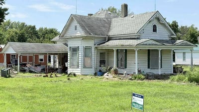 /international/us/302-w-hwy-b-coffey-mo-110101405138/