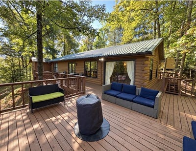 /international/us/350-holley-mountain-top-whittier-nc-110120153224/