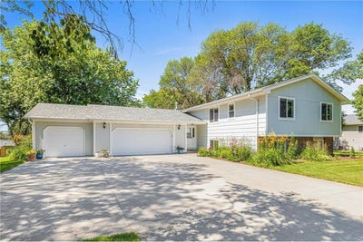 /international/us/16951-88th-avenue-n-maple-grove-mn-110100982284/