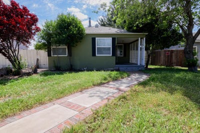 /international/us/360-e-19th-st-merced-ca-110107515024/
