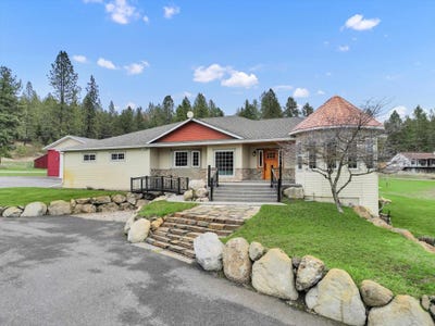 /international/us/8615-e-lindgren-rd-spokane-wa-110101196032/