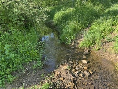 /international/us/byrd-s-creek-rd-road-blue-river-wi-110108350549/