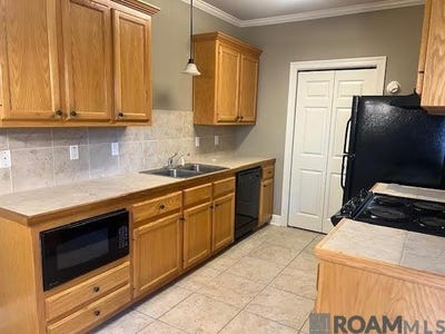 /international/us/828-meadow-bend-dr-baton-rouge-la-110108614403/