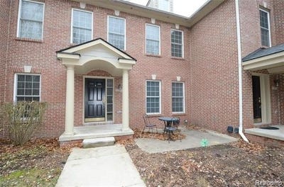 /international/us/263-s-village-way-canton-twp-mi-110108685767/