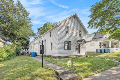 /international/us/709-e-loomis-street-ludington-mi-110101342528/?lang=en