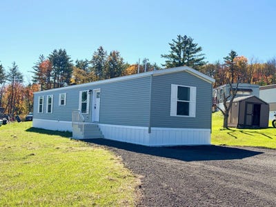 /international/us/754-rock-city-rd-chatham-ny-110120663292/