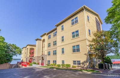 /international/us/3168-twin-rivers-point-camdenton-mo-110108412305/