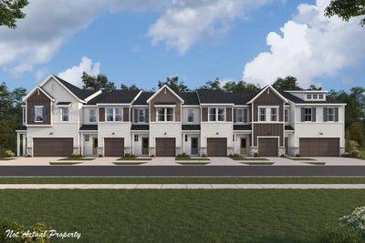 /international/us/8003-edgewater-crossing-pickerington-oh-110108876281/