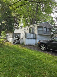 /international/us/381-skyline-drive-edgerton-wi-110108176700/