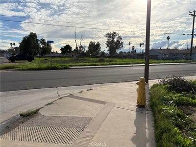 /international/us/0-webster-val-view-moreno-valley-ca-110104954121/
