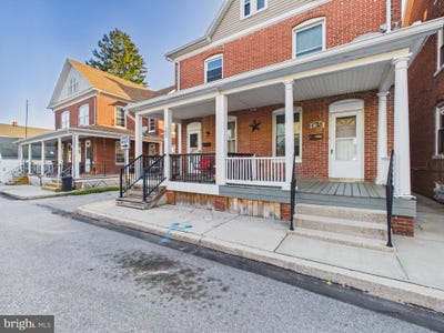 /international/us/202-1-2-ruth-avenue-hanover-pa-110107615458/