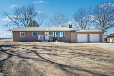 /international/us/12991-137th-avenue-plano-ia-110106149843/