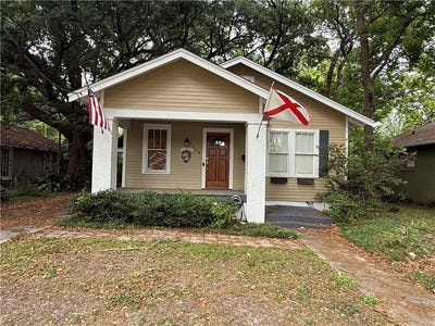 /international/us/1660-laurel-street-mobile-al-110108489912/