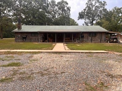 /international/us/71-varnadore-lane-dewitt-ar-110102425926/