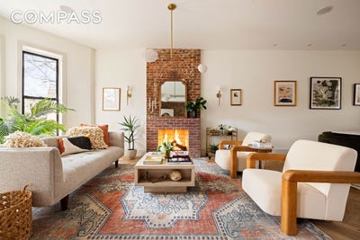 /international/us/1102-prospect-place-brooklyn-ny-110108278776/