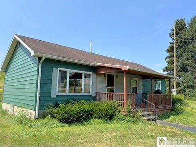 /international/us/2093-edson-road-gerry-ny-110101299340/