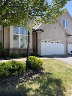 /international/us/411-meadowdale-dr-waukesha-wi-110108340580/