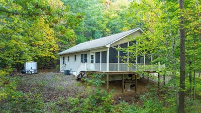 /international/us/2024-cutbank-ln-elkton-va-110120561243/