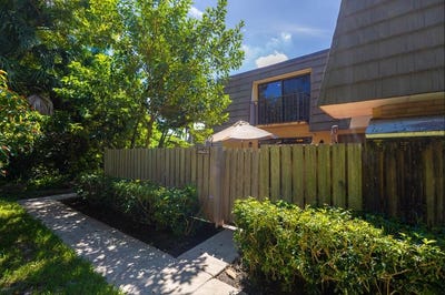 /international/us/4603-46th-way-west-palm-beach-fl-110120096226/