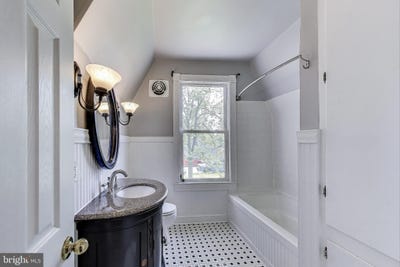 /international/us/9112-3rd-street-lanham-md-110099688027/