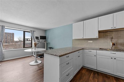 /international/us/15-s-1st-street-minneapolis-mn-110108446560/