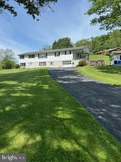 /international/us/151-summer-mac-road-bellefonte-pa-110108345501/