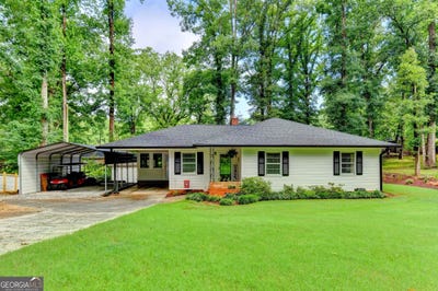 /international/us/307-pine-circle-monroe-ga-110108873405/